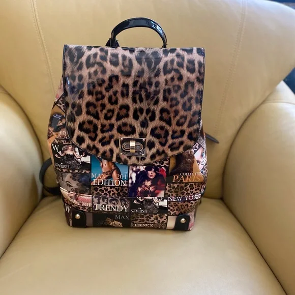Animal  print pattern leather backpack - Picture 3 of 8